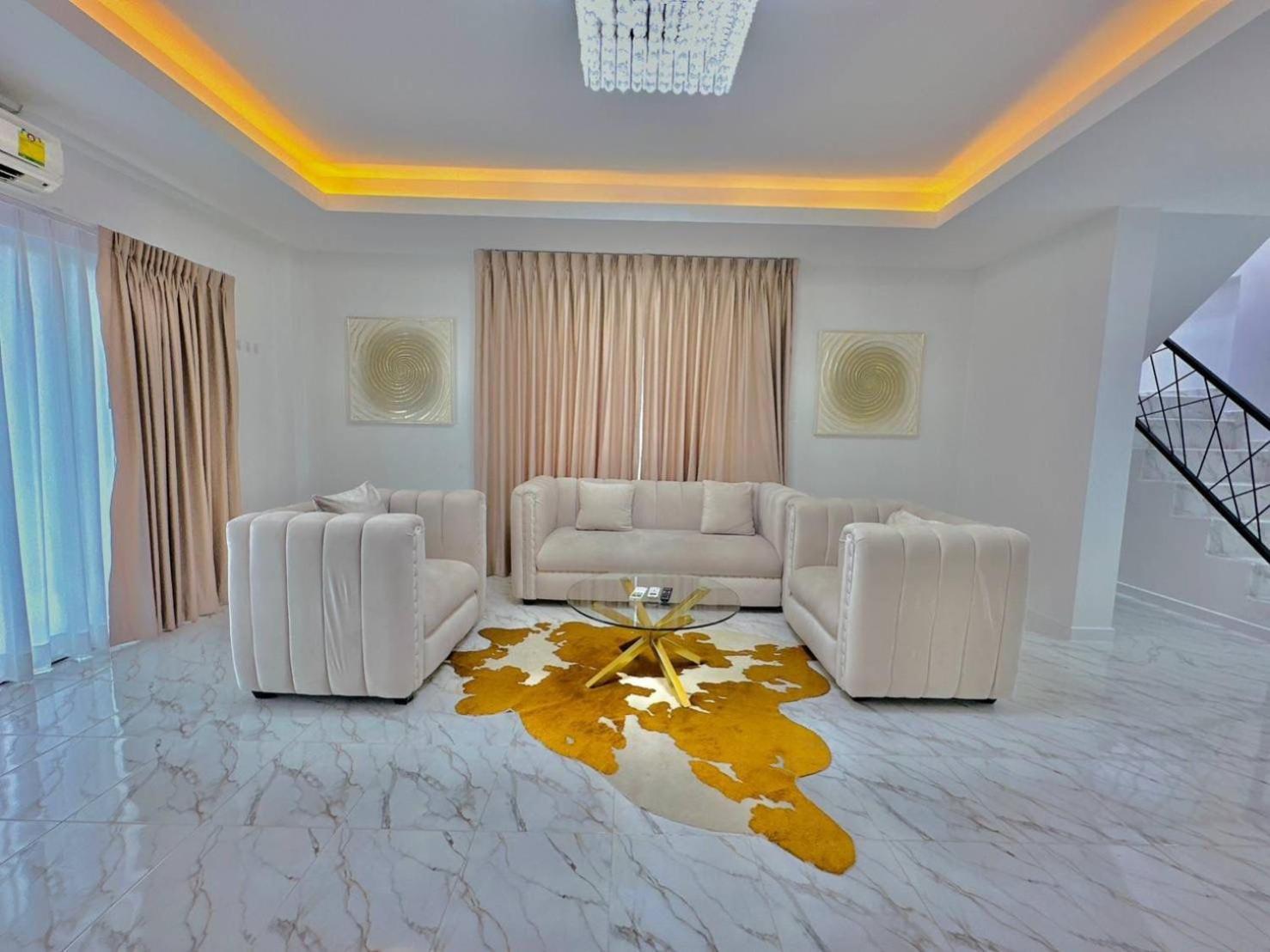 4Bedroom Pool Villa Near Walking St Bonk Pattaya Exterior foto